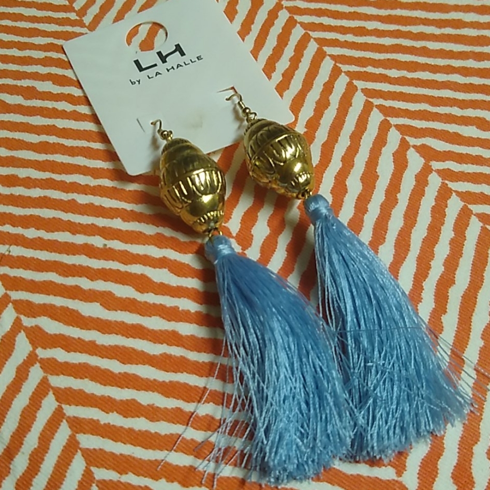 😻 3 For $15 Gold Tibetan Bead Blue Tassel Dangles - Picture 2 of 4